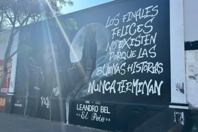 La crónica: barrio y fútbol, pasión nacional