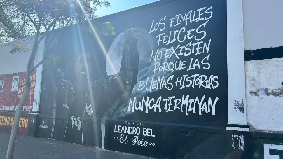 EL “ALBO” ESTÁ EN TODAS PARTES. Los murales reflejan todo lo que el equipo genera entre los vecinos del barrio. 