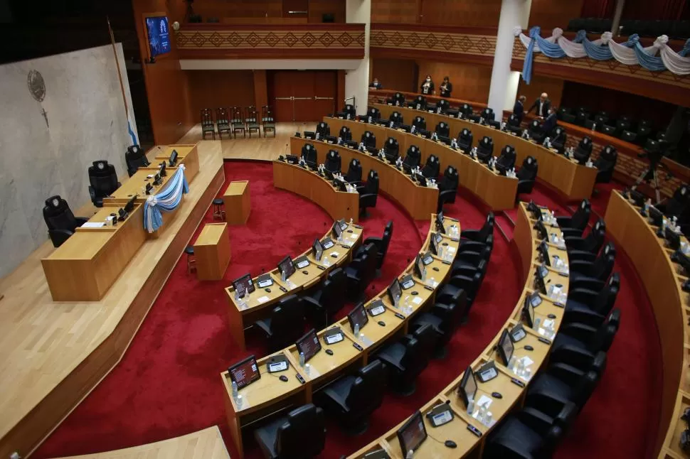 POR AHORA VACÍO. El recinto legislativo espera por los nuevos integrantes del Parlamento, y por los que resultaron reelectos en los comicios. la gaceta / fotod e juan pablo sánchez noli 