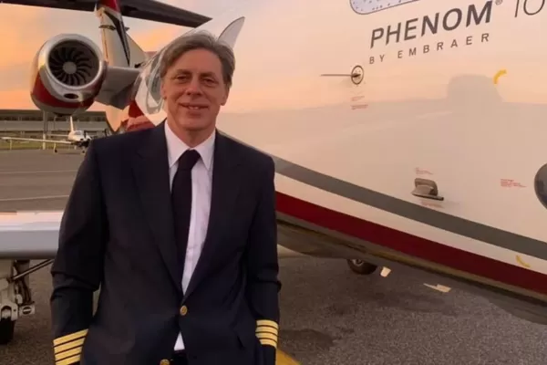 Renunció el piloto del avión presidencial que realizó una peligrosa maniobra sobre Aeroparque