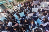 Exigimos una educación de calidad: alumnos de la Normal hicieron una sentada en la escuela