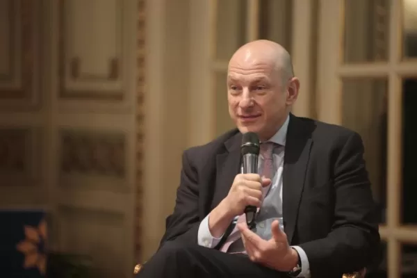 Elecciones 2023: entre la centralidad K y la ola interior