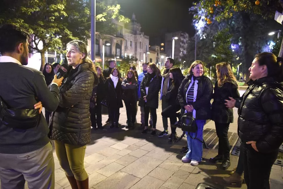  RECLAMO EN LA PLAZA. Los psicólogos se manifestaron ayer.