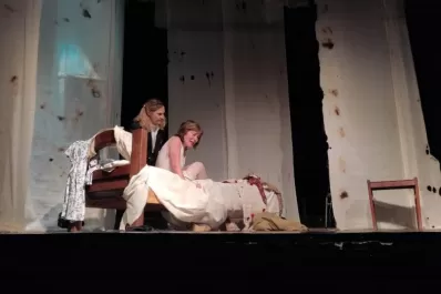 El desamor, la soledad y la locura en “San Petersburgo”