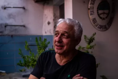 Marcos Rosenzvaig: “Intento mirar a Santucho desde el rincón oculto”