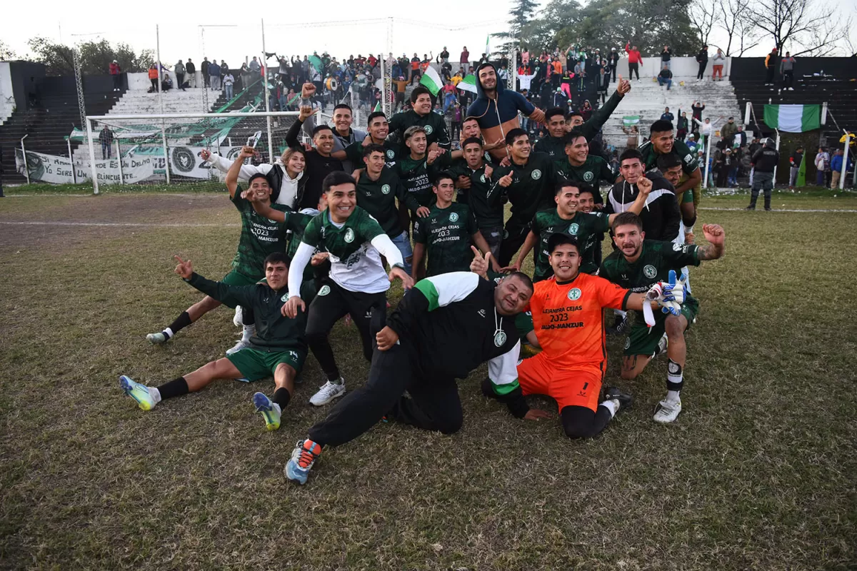 TODO VERDE. Graneros, por su efectividad desde los 12 pasos, se metió en las semis de la Liga y clasificó al Federal.