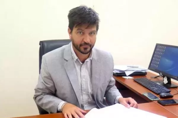 Suicidios: el fiscal López Bustos advirtió sobre el vacío legal que existe