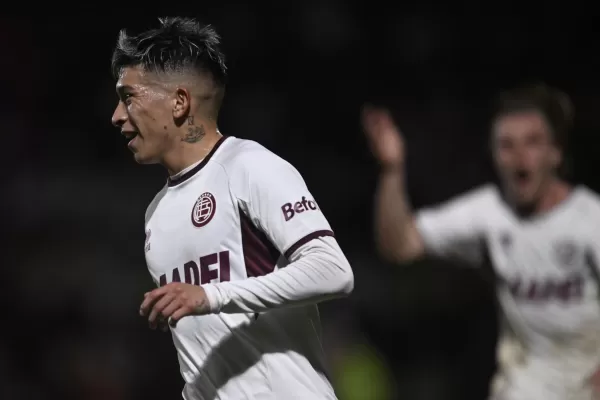 Lanús venció a Platense, que se une en la tabla de promedios