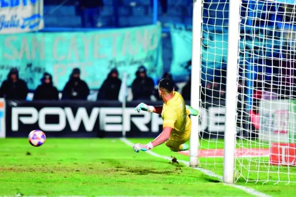 Atlético Tucumán levantó el aplazo en un partido picante ante Unión de Santa Fe