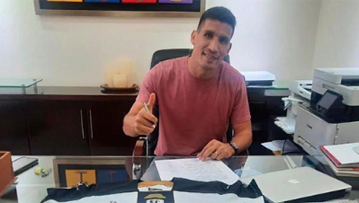 Gaspar Servio dejó Rosario Central para sumarse a Tacuary de Paraguay