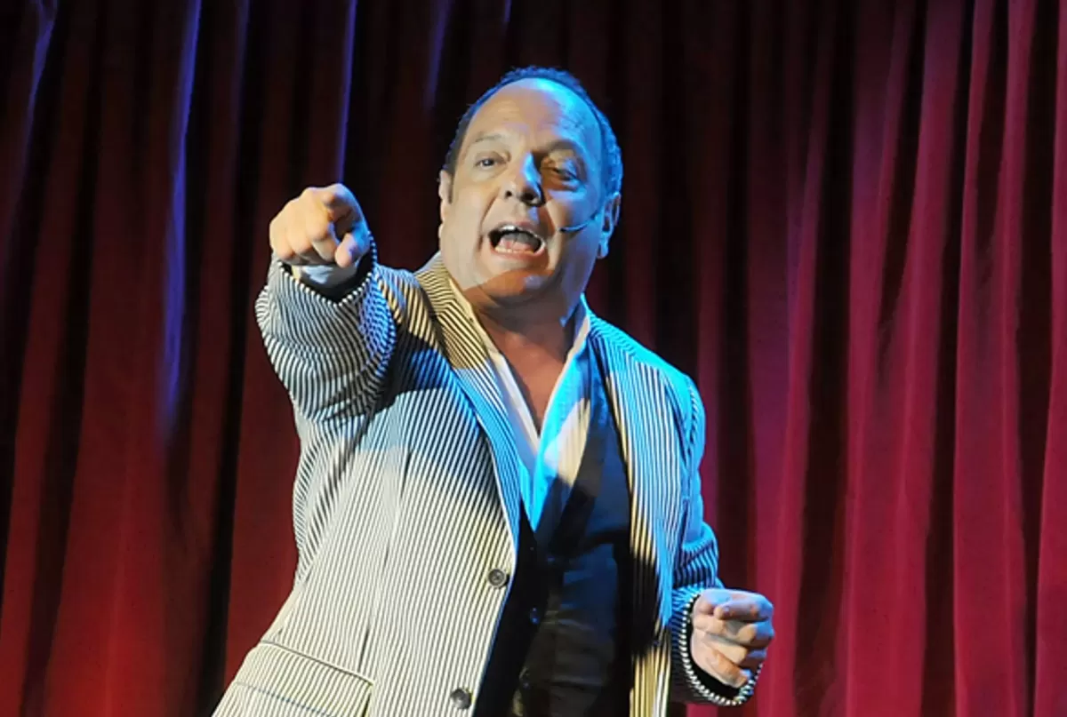 Grave denuncia contra Baby Etchecopar