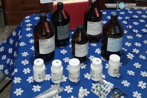 Cae una banda en Tucumán que ponía silicona líquida en el cuerpo sin autorización