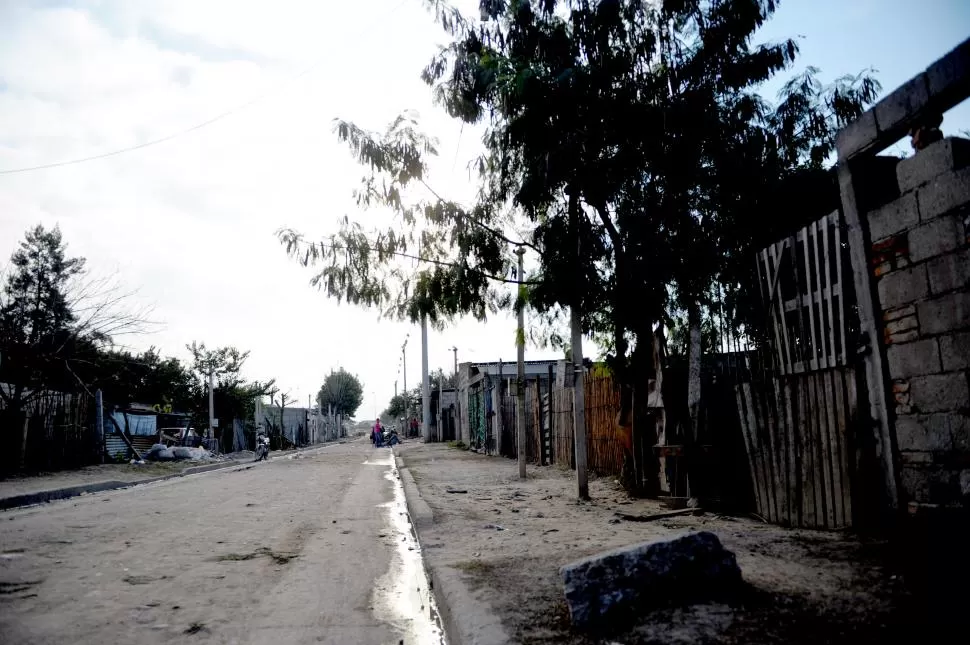 “ZONA ROJA”. Los vecinos renegaron por la falta de luz y de seguridad.  