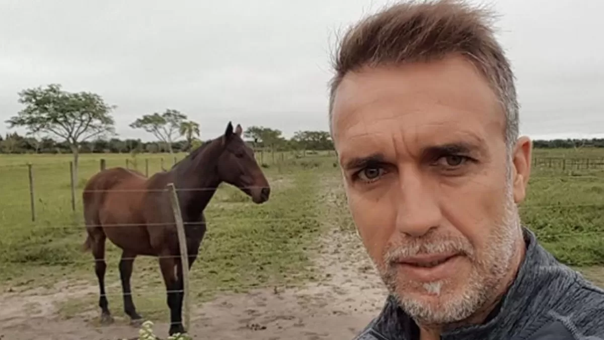 Gabriel Batistuta fue denunciado por explotación laboral