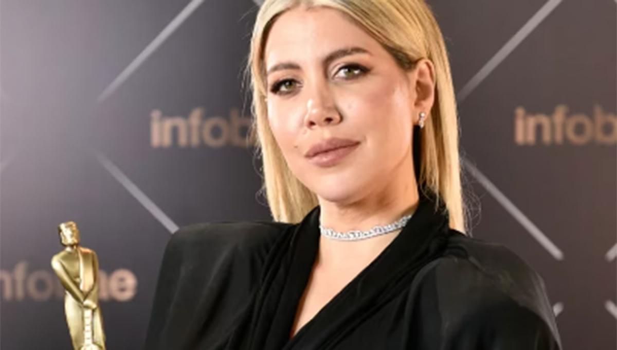 REVELACIÓN. Wanda Nara recibió el premio por su labor en ¿Quién es la Máscara?, de Telefe.