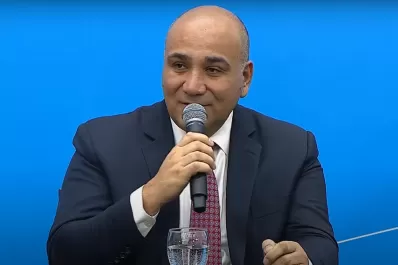 Juan Manzur destacó la obra en la Facultad de Bioquímica: es inversión en educación