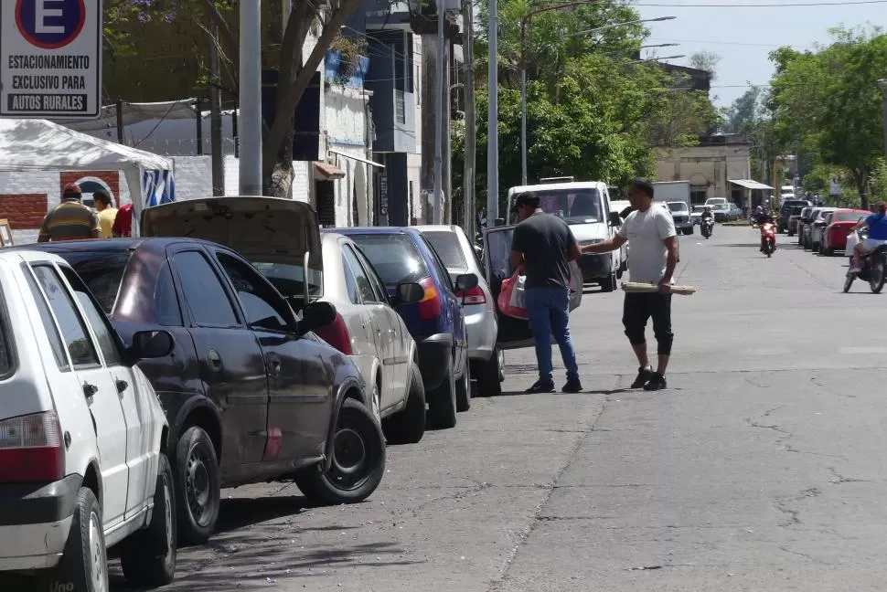 AUTOS RURALES. Trabajaron “a full” durante los días de paro. la gaceta / foto de osvaldo ripoll