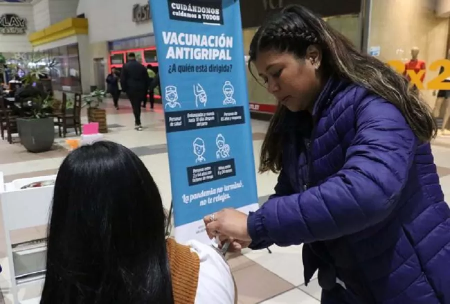 Terminal de Ómnibus: instalaron una posta sanitaria para vacunación
