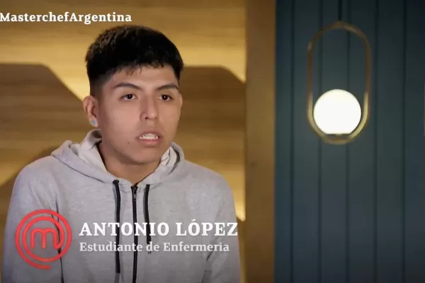 Video: Antonio de MasterChef mostró cómo se hace un bollo bien argentino