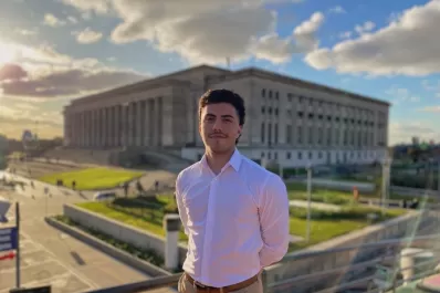 Votá y ayudá a un tucumano a ganar el Mundial de Oratoria