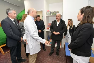 Manzur puso en marcha el renovado Centro de Atención del Neurodesarrollo Infantil