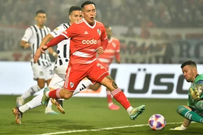 Talleres le ganó a River en Mendoza y lo eliminó de la Copa Argentina