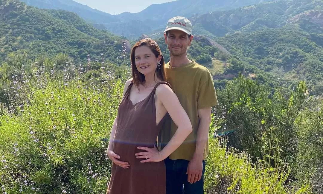 Bonnie Wright y Andrew Lococo