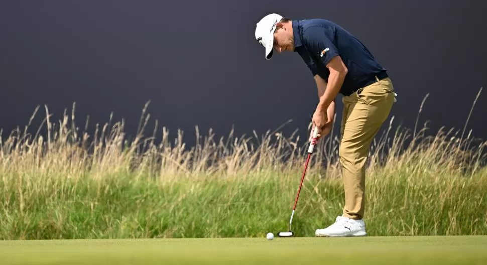 EN CARRERA. Grillo perdió terreno, pero se mantiene cerca de la punta. 