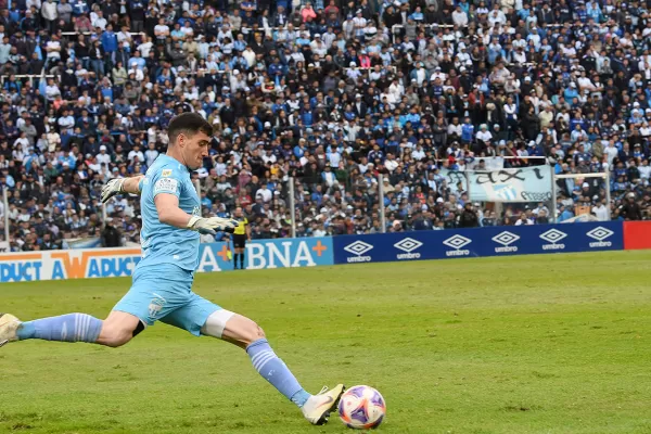 Atlético Tucumán edificó la victoria ante Independiente desde la seguridad de Marchiori: uno por uno