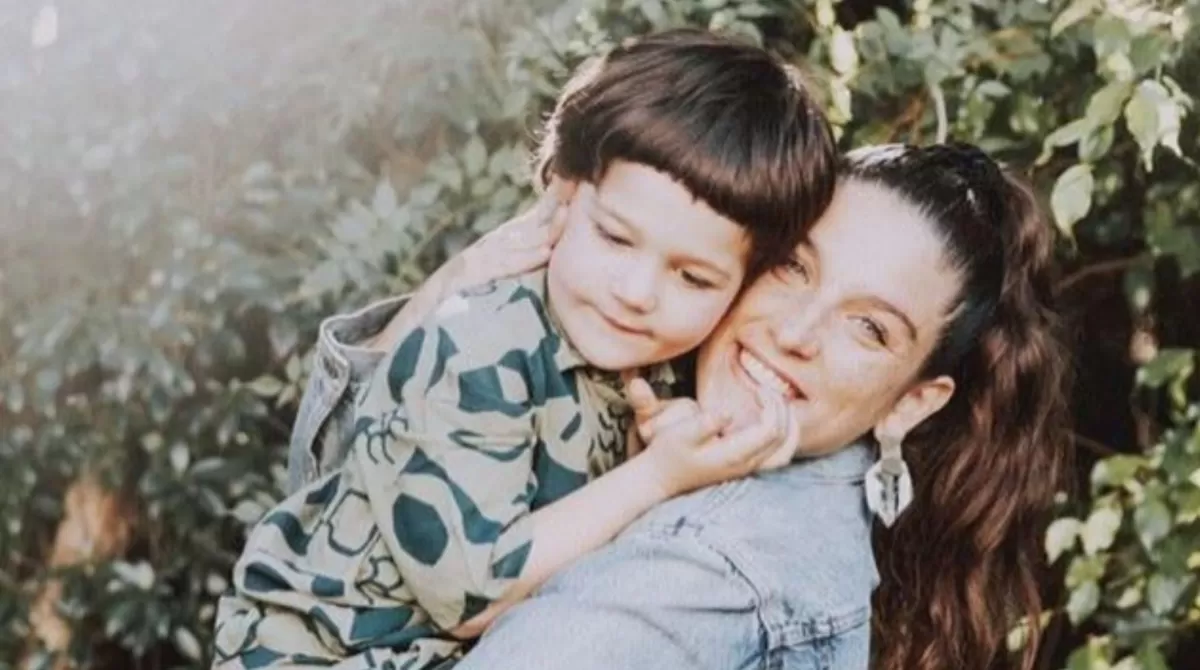 Juana Repetto junto a su hijo Toribio.