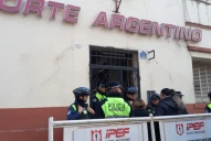 Por el conflicto en la Mutualidad, desalojaron un colegio en barrio Sur