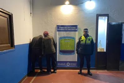 Intentaron robar la rueda de una camioneta, en plena madrugada