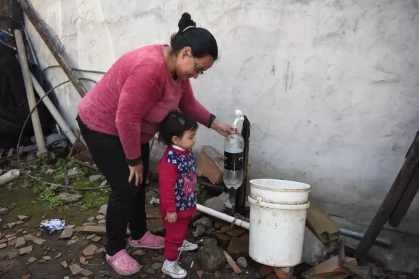 Las Talitas: “El agua es una lotería; a veces tenés, otras no”