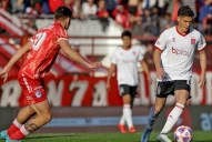 Estudiantes le ganó a Argentinos Juniors en La Paternal y está en zona de Libertadores