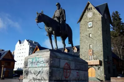 Presentarán un amparo tras el anuncio de traslado del monumento a Roca, en Bariloche