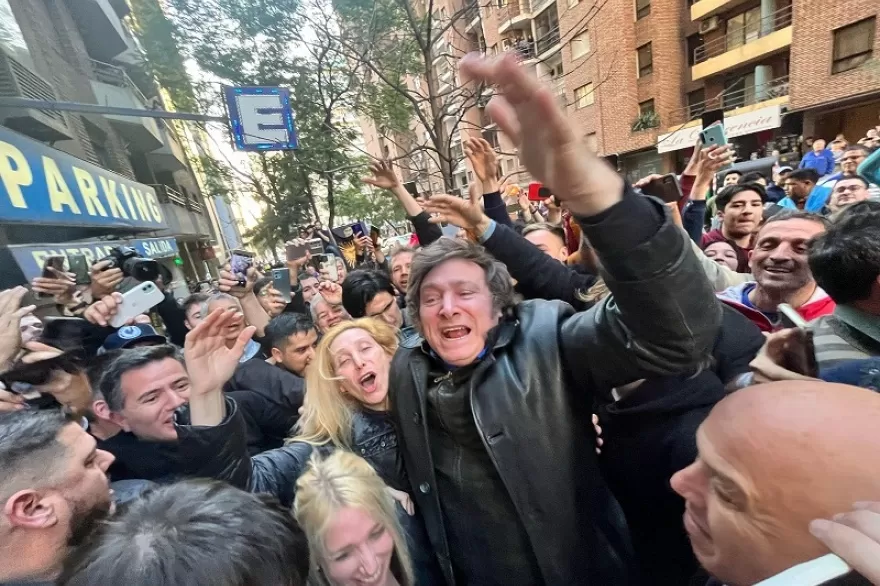 Milei, en campaña en Córdoba