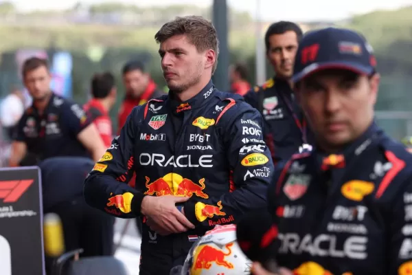 Verstappen hizo otra “pole”, pero el 1° será Leclerc