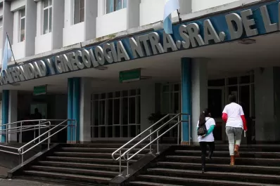 En un hospital de Tucumán realizaron con éxito un inusual procedimiento para salvar la vida de un niño