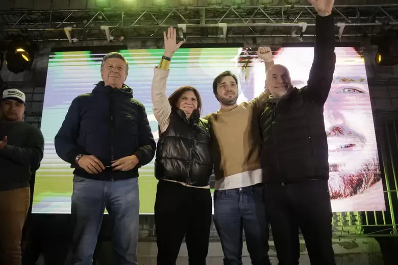 INTERNA. Rodríguez Larreta y Bullrich consiguieron una foto de unidad en la elección previa a las PASO. LA NACIÓN / FOTO DE Santiago Filipuzzi 