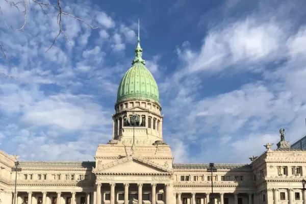 Estudiantes de Derecho de la UNT debatieron en las bancas de Diputados