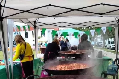 Feria de las Colectividades de Sevilla y Argentina en el Centro Cultural Terán