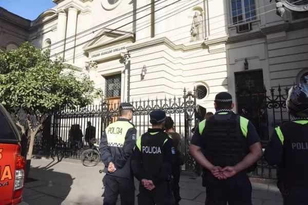 Amenazas de bomba en colegios de Tucumán: de divertido no tiene nada