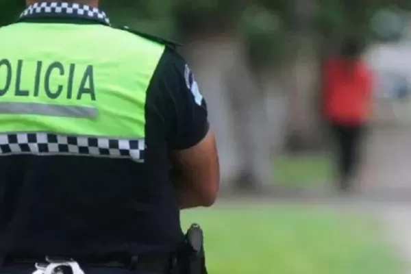 Un hombre robó un celular y terminó detenido