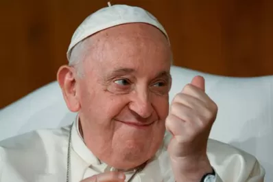 Francisco reiteró que visitará Argentina cuando pasen las elecciones: está programada