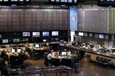 La bolsa se dispara alentada por el anuncio de pago del vencimiento al FMI