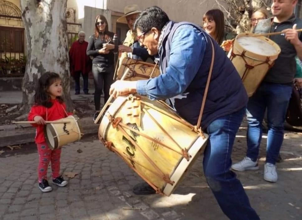 PURO RITMO. El Indio Froilán estará en la quinta Marcha de los Bombos. 