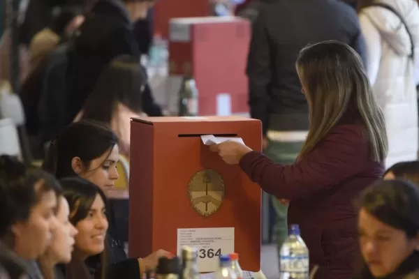 ¿Los candidatos tienen jefe?