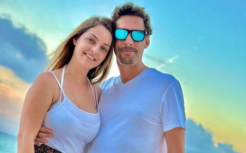 Garon Maia junto a su esposa, quien se suicidó días después de su muerte