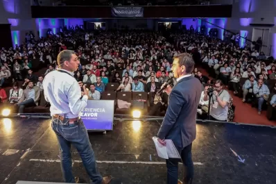 Inspiración, capacitación y conexión en la nueva experiencia Endeavor NOA