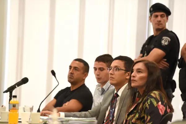 Un juicio a policías que dejó varias dudas: contactos con otros grupos